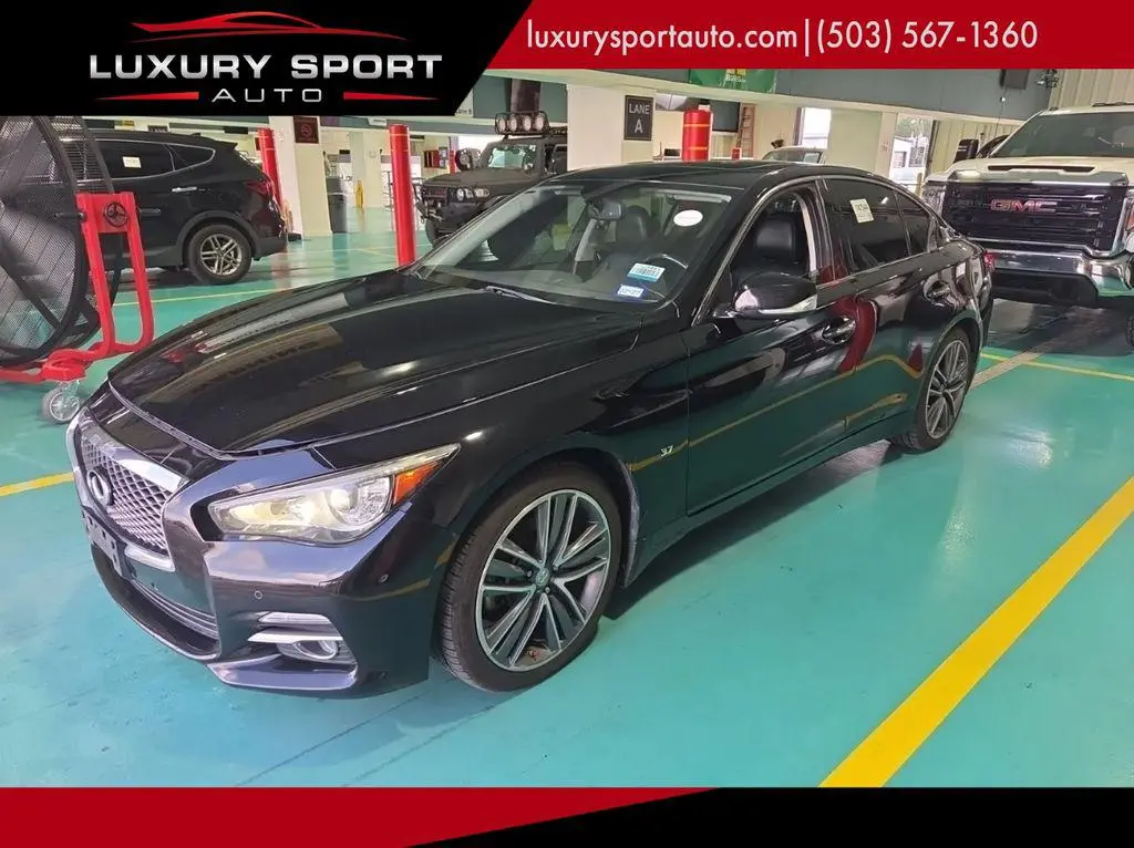 2015 Infiniti Q50 Premium