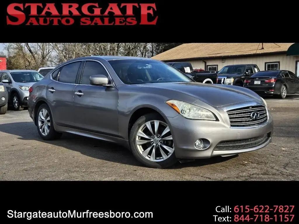 2013 Infiniti M37