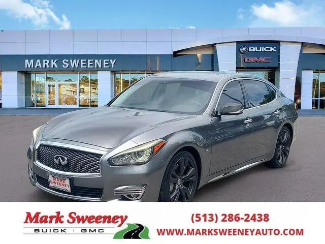 2015 Infiniti Q70L
