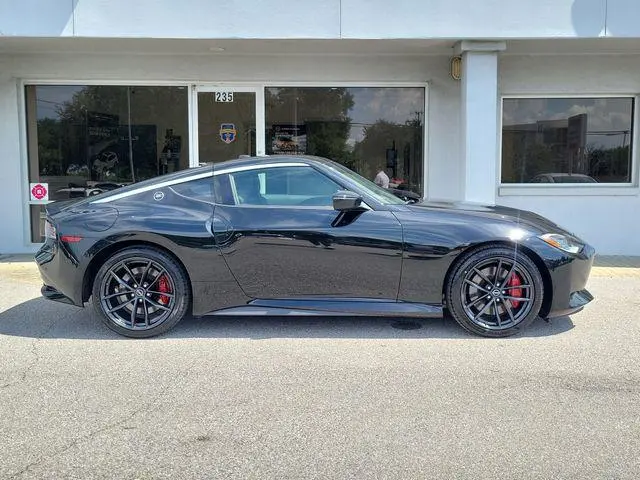 2025 Nissan Z Performance