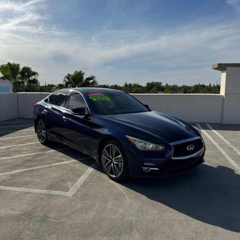 2017 Infiniti Q50 Premium