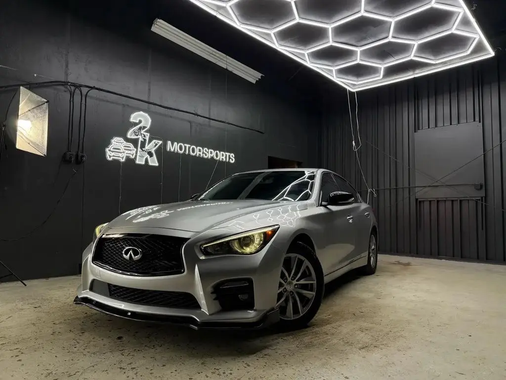 2016 Infiniti Q50 Premium
