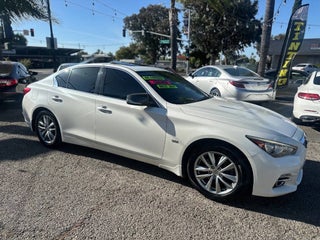2016 Infiniti Q50 Premium