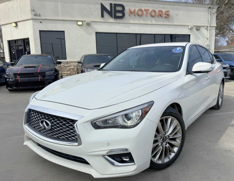 2021 Infiniti Q50 Luxe