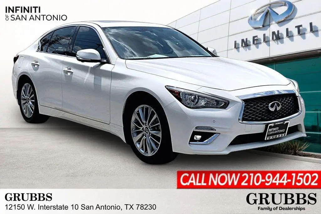 2023 Infiniti Q50 Luxe