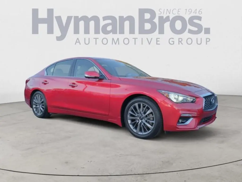 2023 Infiniti Q50 Luxe