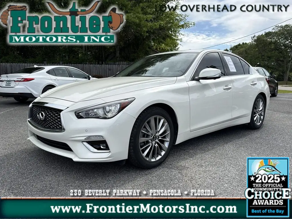 2023 Infiniti Q50 Luxe