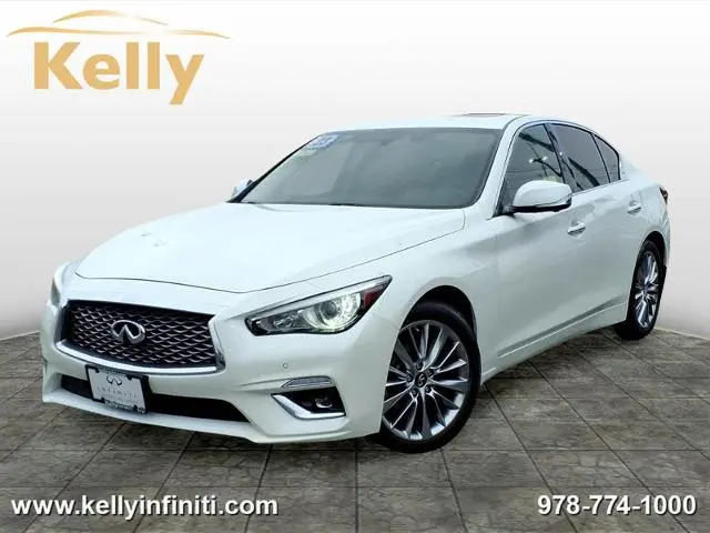2023 Infiniti Q50 Luxe