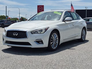 2023 Infiniti Q50 Luxe
