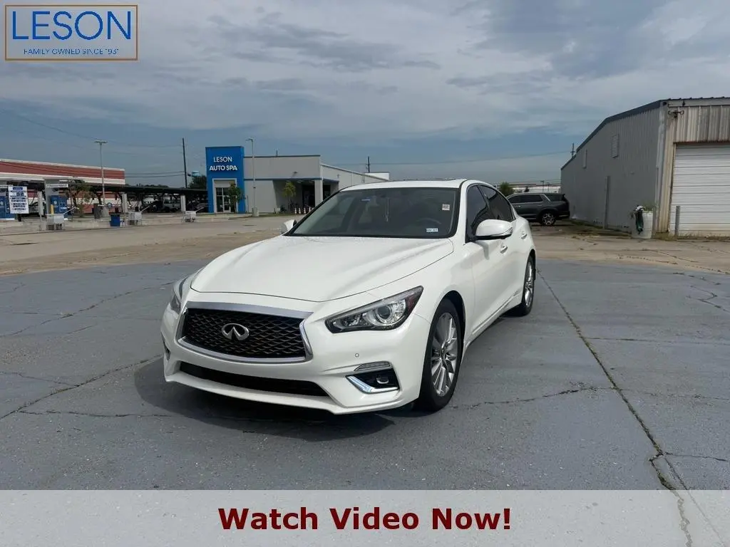 2023 Infiniti Q50 Luxe