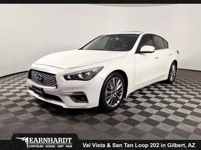2022 Infiniti Q50 Luxe
