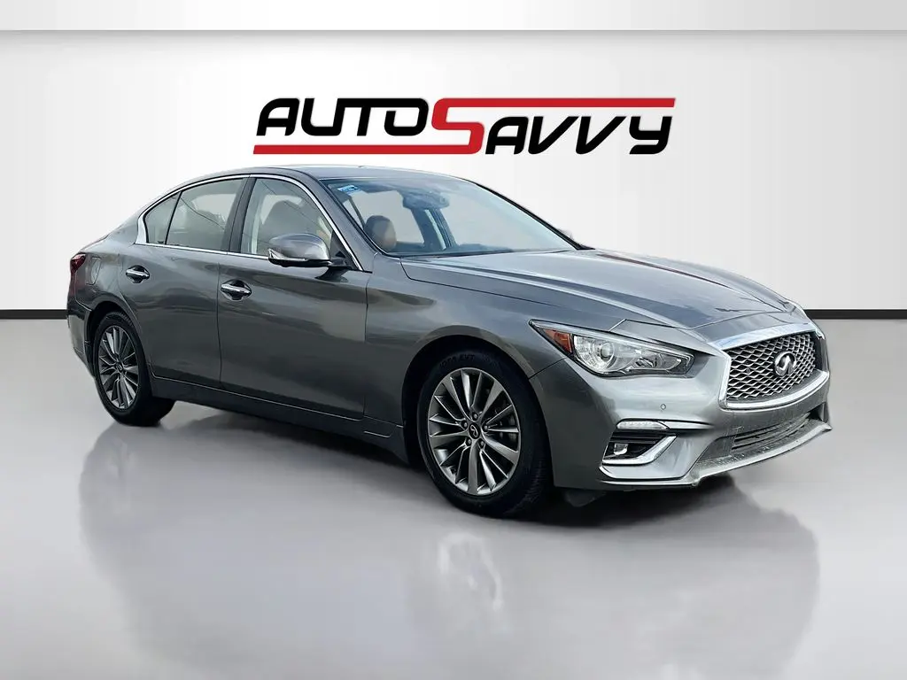 2023 Infiniti Q50 Luxe