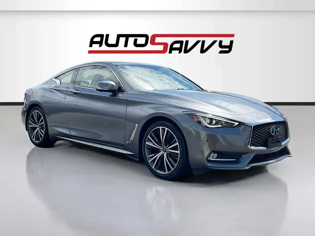 2021 Infiniti Q60 Luxe