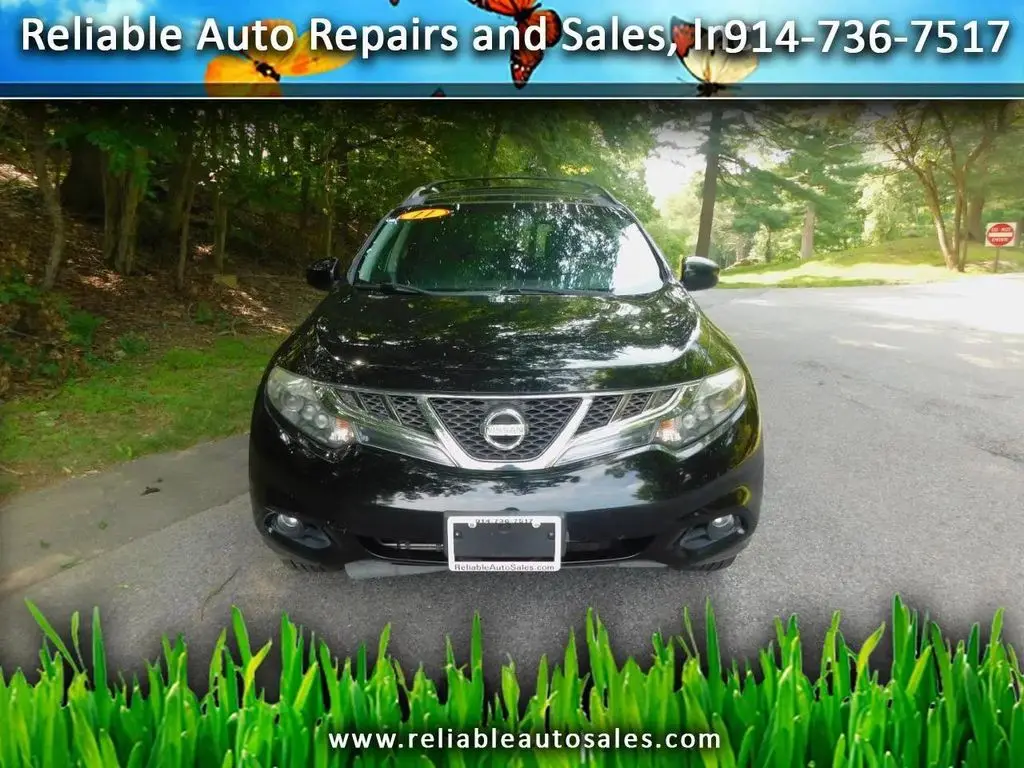 2011 Nissan Murano LE