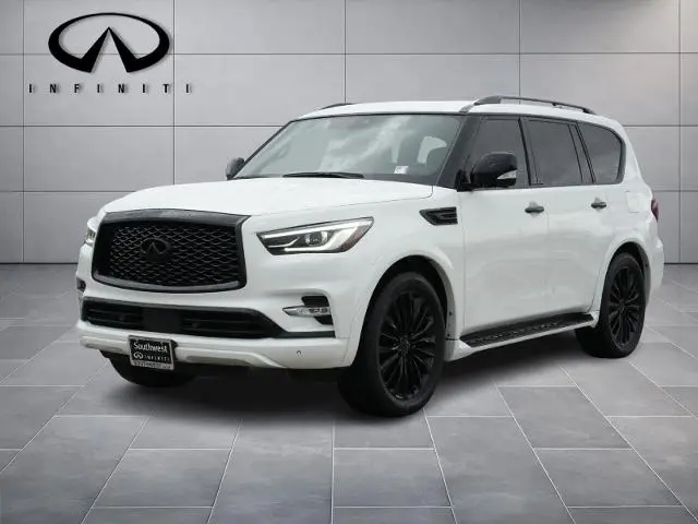 2023 Infiniti QX80 Sensory