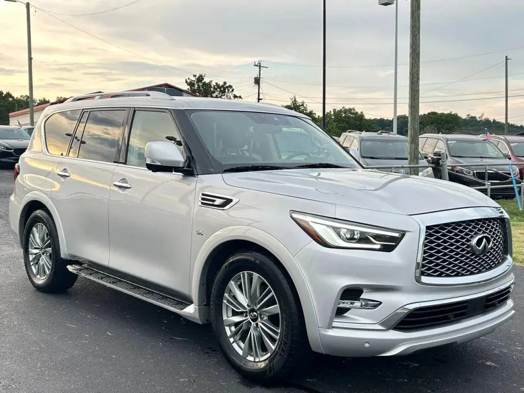 2019 Infiniti QX80 Luxe