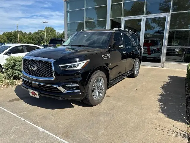 2019 Infiniti QX80 Luxe