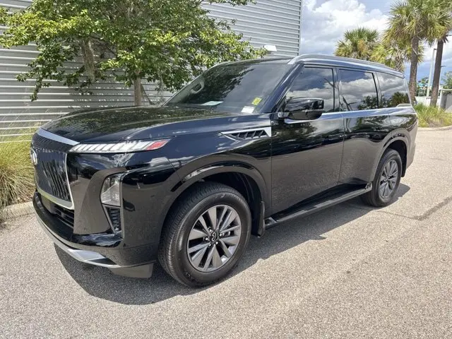 2026 Infiniti QX80 Pure