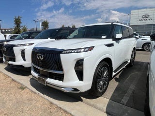 2027 INFINITI QX80 Luxe