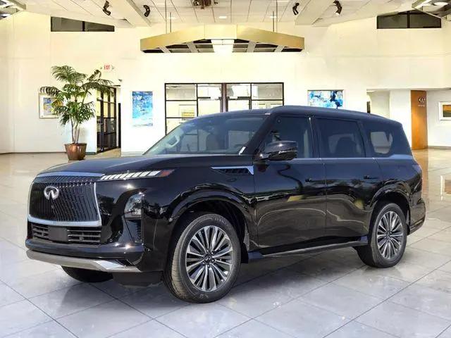 2027 INFINITI QX80 Luxe