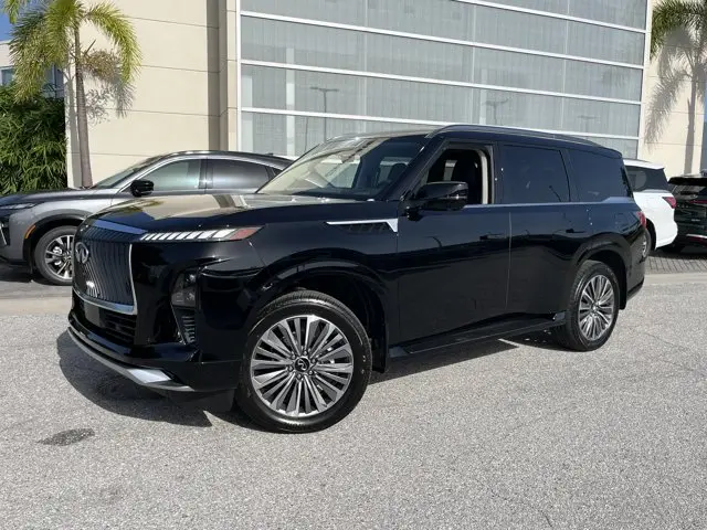 2026 Infiniti QX80 Luxe