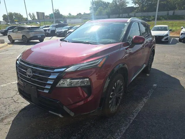 2024 Nissan Rogue Platinum