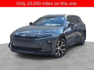 2025 Toyota Crown Signia XLE