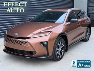 2025 Toyota Crown Signia XLE