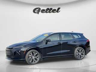 2025 Toyota Crown Signia XLE