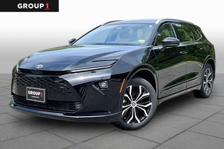 2025 Toyota Crown Signia XLE
