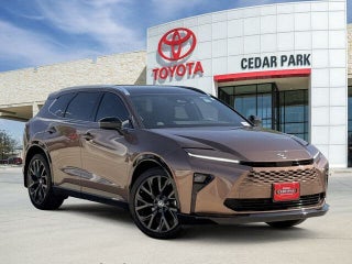 2025 Toyota Crown Signia Limited