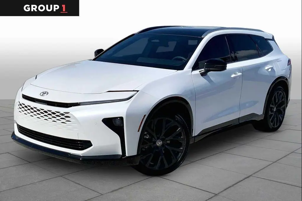 2026 Toyota Crown Signia Limited