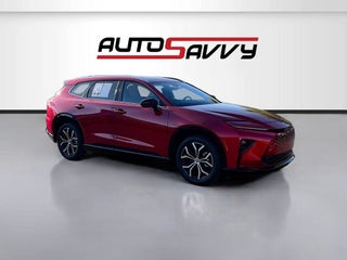 2025 Toyota Crown Signia XLE