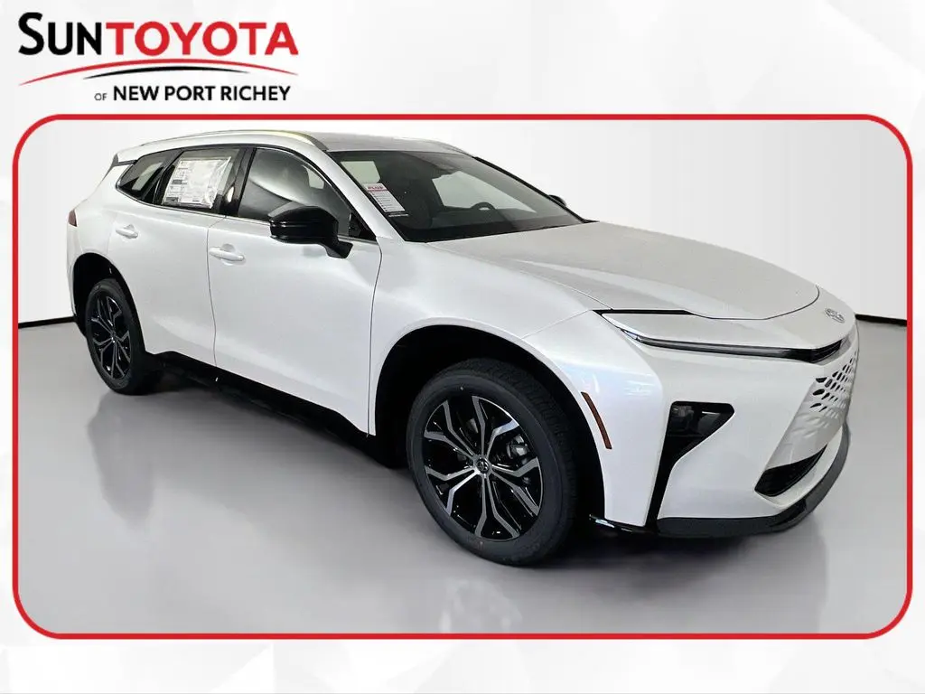 2026 Toyota Crown Signia XLE