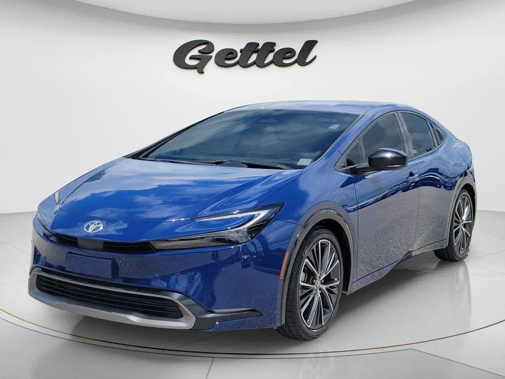 2023 Toyota Prius XLE