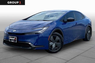 2025 Toyota Prius LE