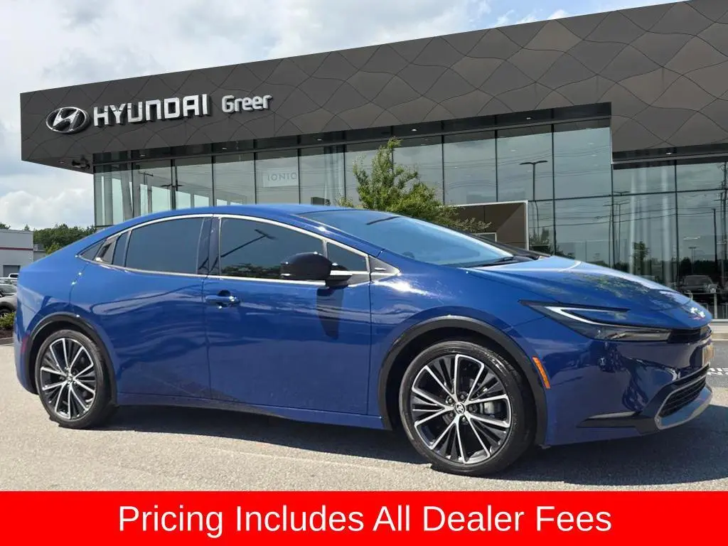 2024 Toyota Prius XLE