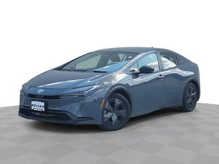 2025 Toyota Prius LE