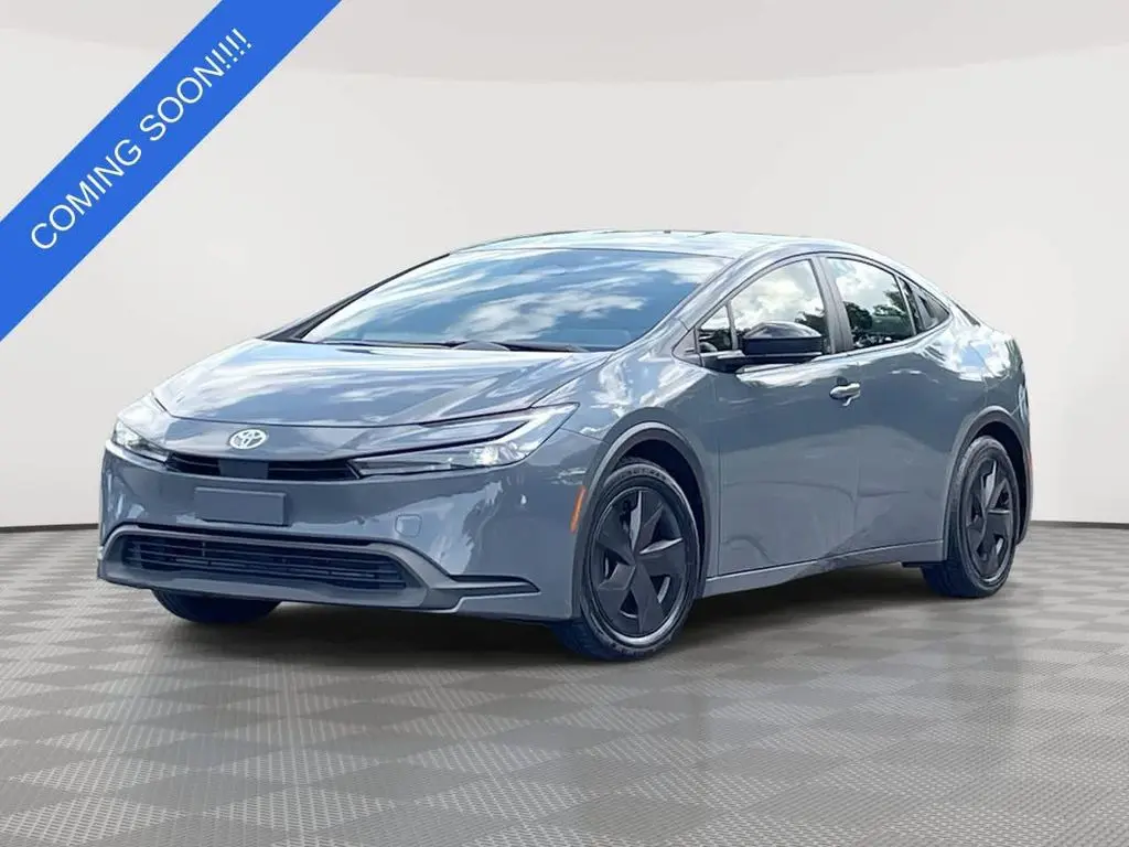 2024 Toyota Prius LE