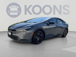 2025 Toyota Prius LE