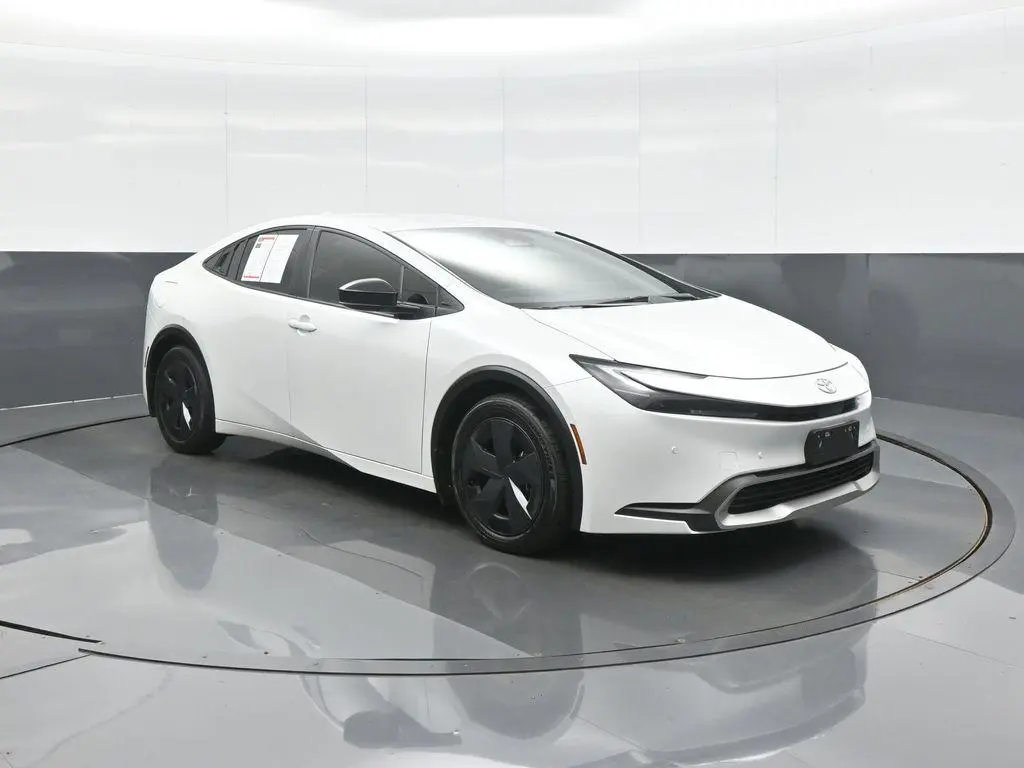 2024 Toyota Prius Prime SE