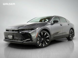 2024 Toyota Crown Platinum