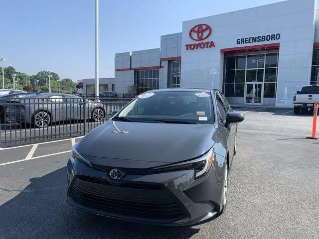 2025 Toyota Corolla Hybrid LE
