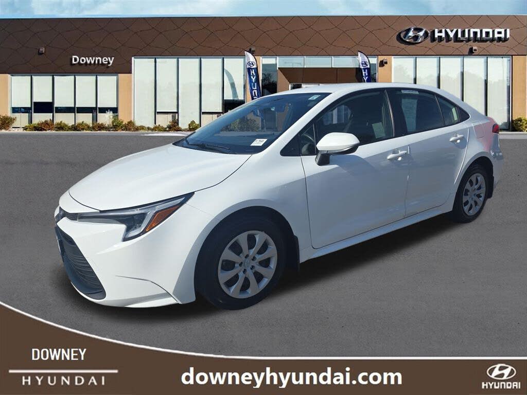 2025 Toyota Corolla Hybrid LE