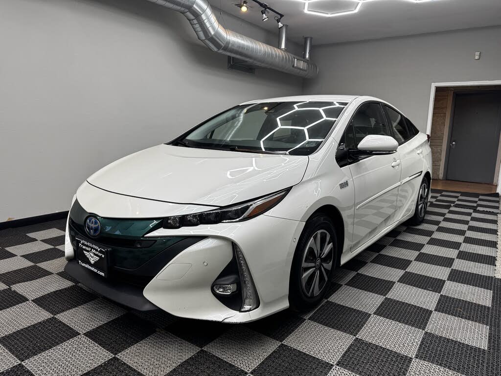 2017 Toyota Prius Premium
