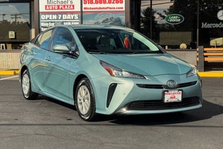 2019 Toyota Prius LE