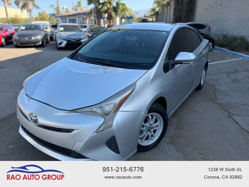 2016 Toyota Prius TWO