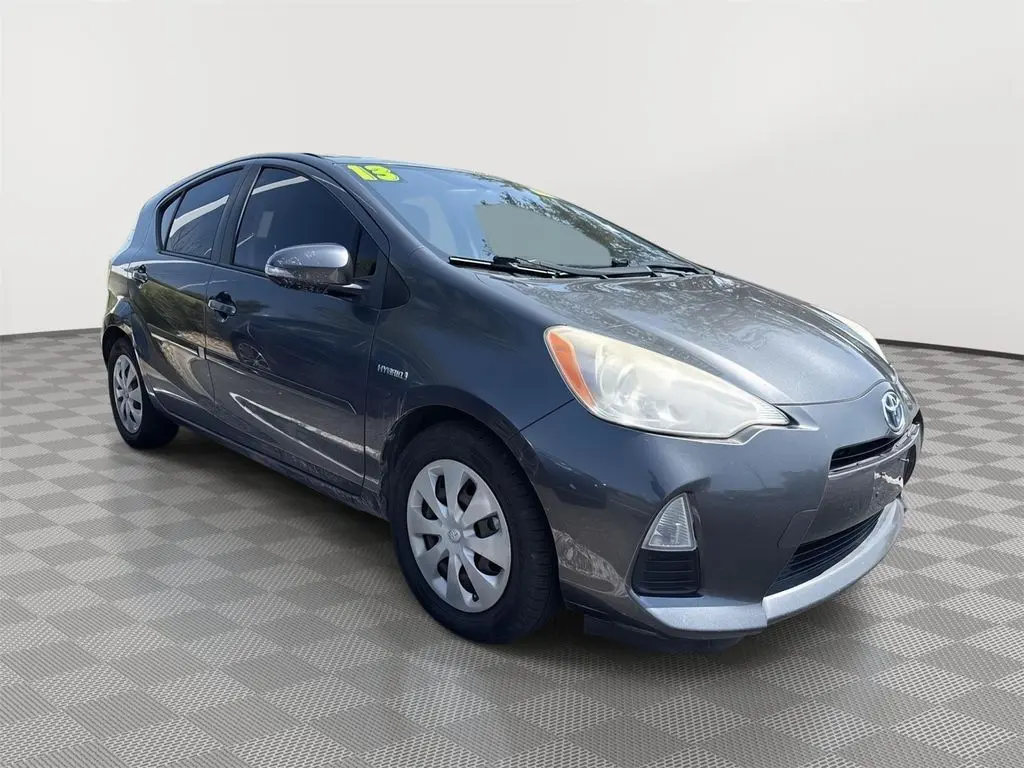 2013 Toyota Prius c Two