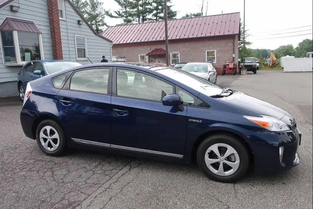 2013 Toyota Prius One