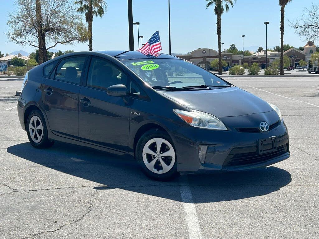2014 Toyota Prius Three
